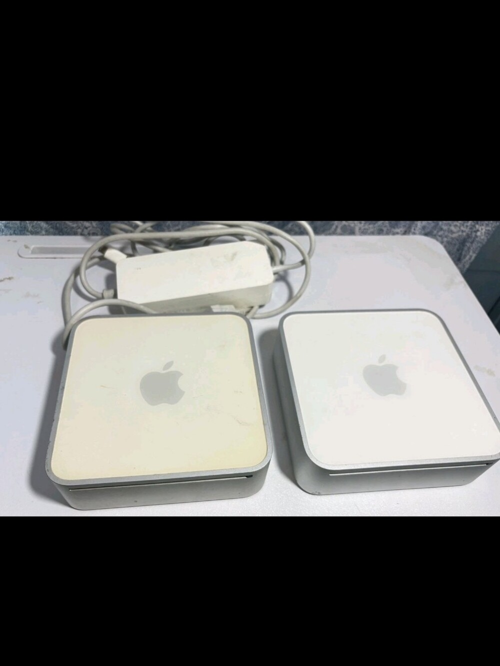 Apple Mac Mini Bundle GOOD Physical Condition - Turns on